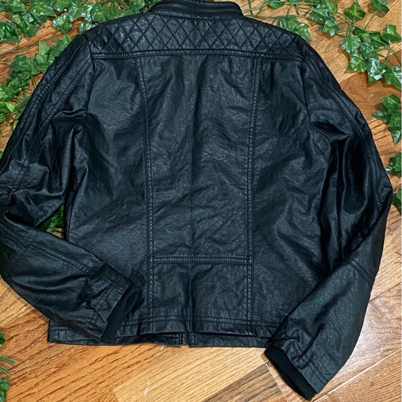 Maralyn & Me faux leather jacket - Picture 7 of 9